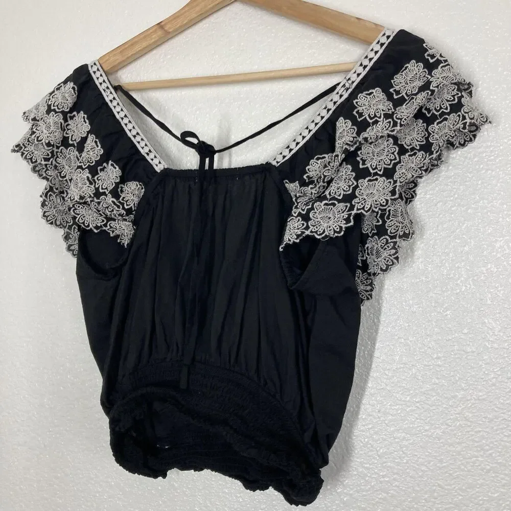 Monograph Anthropologie Blouse XL Black Embroidered Floral Ruffle Crop Top Boho - Picture 11 of 15